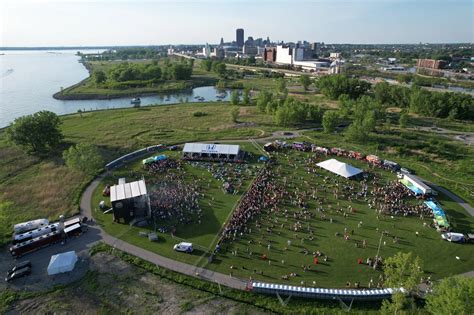 seneca casino shows|Outdoor Concert Series .